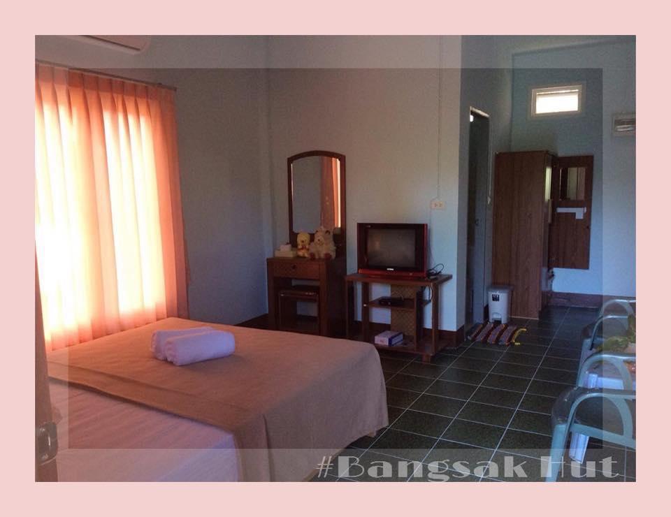 Bangsak Hut Hostel Khao Lak Luaran gambar
